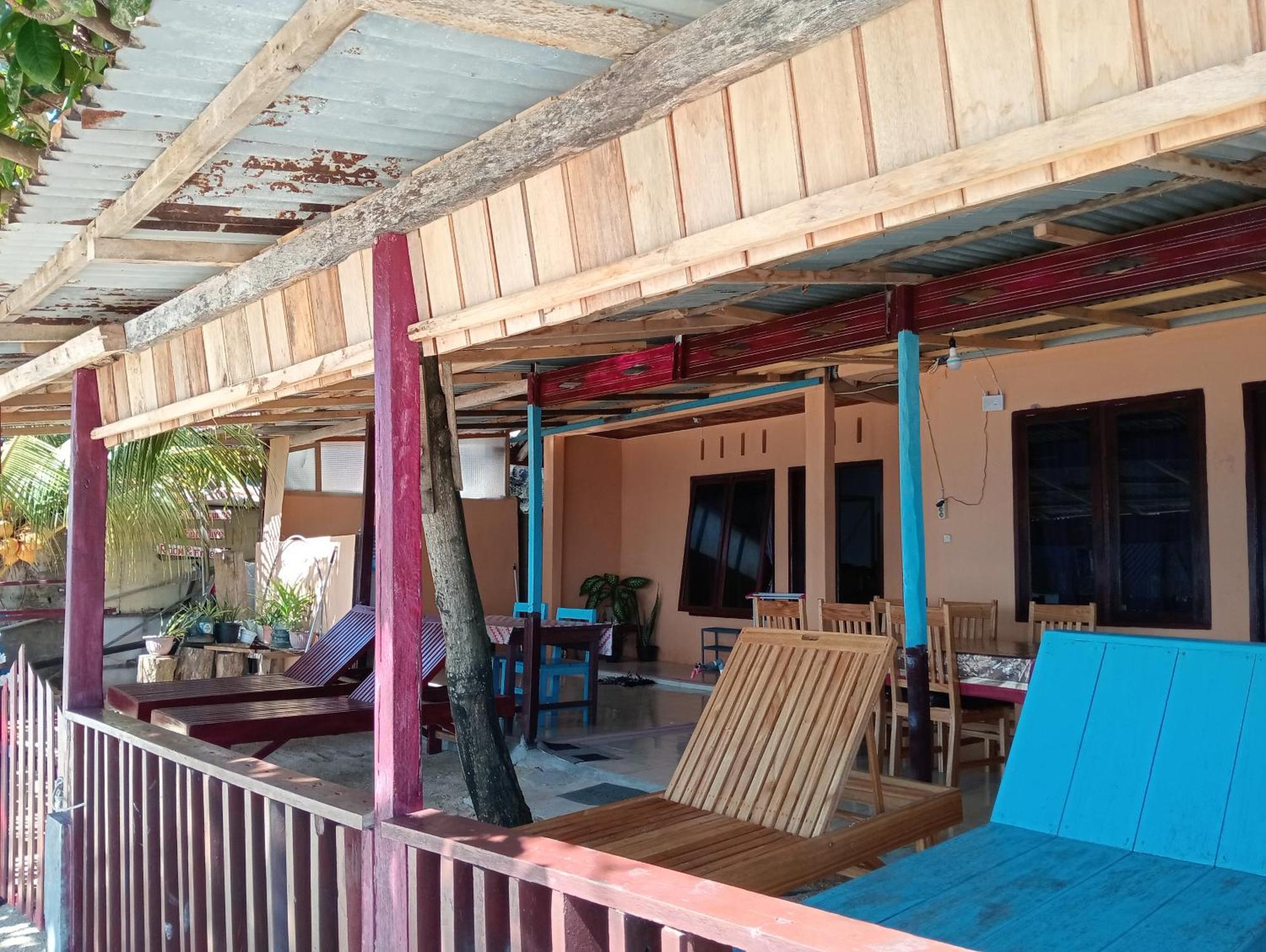 Mamalis Homestay Manado Dış mekan fotoğraf