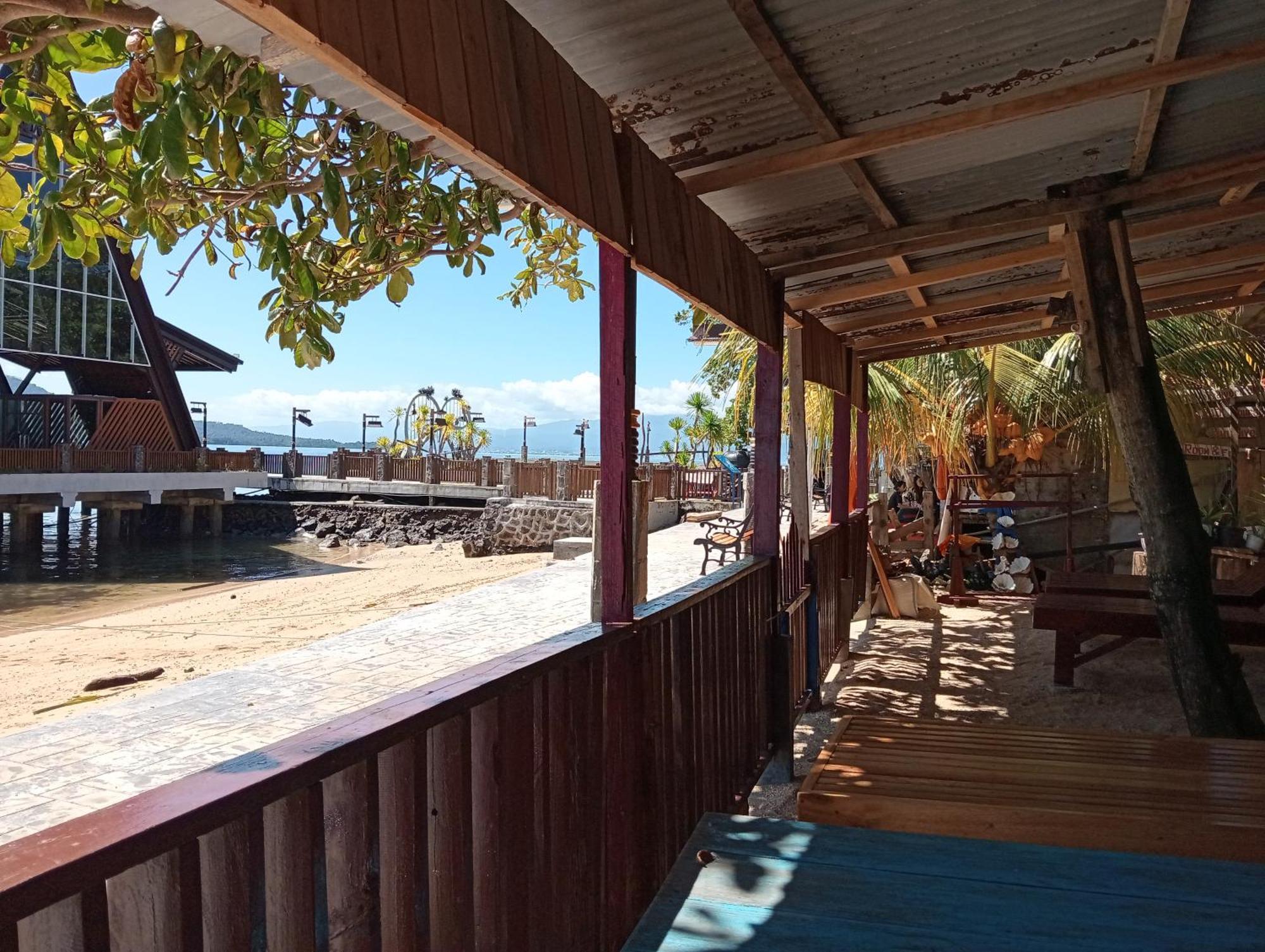 Mamalis Homestay Manado Dış mekan fotoğraf